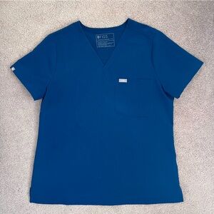 FIGS | Catarina One Pocket Scrub Top | Coral | Women’s Medium |